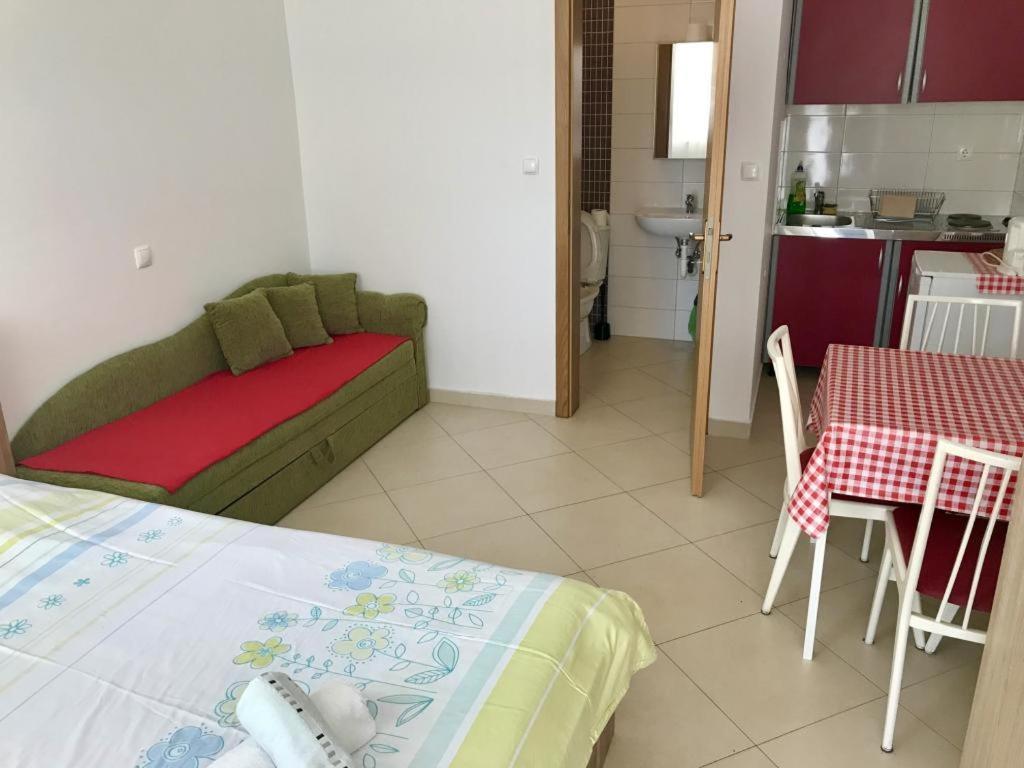 Apartment Ally Цриквениця Екстер'єр фото